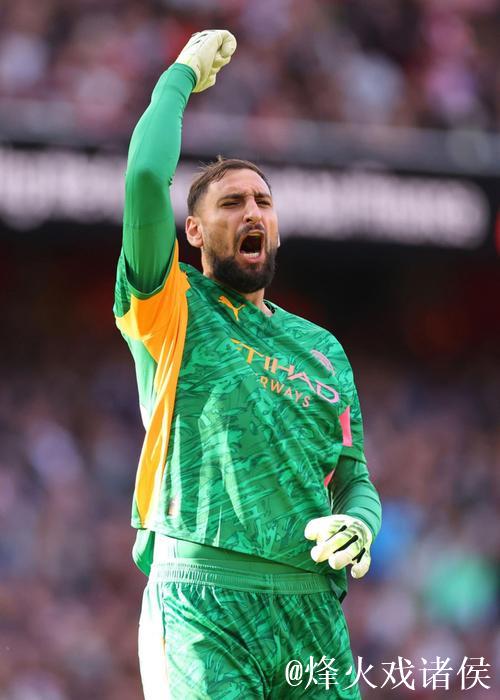 英超-多纳鲁马神勇表现 曼城客场1-2惜败纽卡斯尔 英超-多纳鲁马神勇表现 曼城客场1-2惜败纽卡斯尔